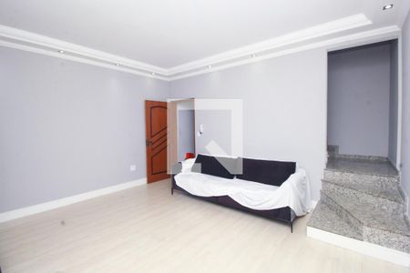 Sala de apartamento para alugar com 3 quartos, 140m² em Vila Pires, Santo André