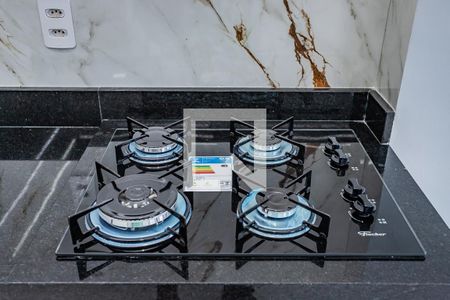 Sala e cozinha de apartamento para alugar com 1 quarto, 34m² em Vila Pereira Barreto, São Paulo