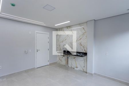 Sala e cozinha de apartamento para alugar com 1 quarto, 34m² em Vila Pereira Barreto, São Paulo