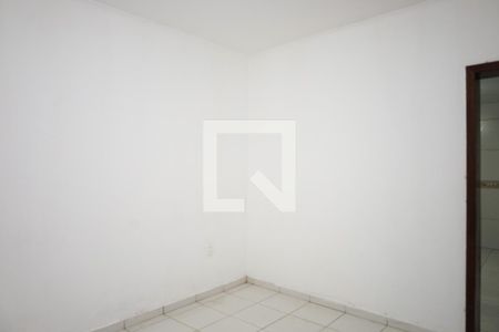 Sala de casa à venda com 2 quartos, 220m² em Jardim Guaianazes, São Paulo