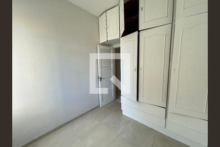 Quarto 1 de apartamento para alugar com 2 quartos, 70m² em Todos Os Santos, Rio de Janeiro