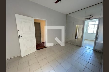 Sala de apartamento para alugar com 2 quartos, 70m² em Todos Os Santos, Rio de Janeiro