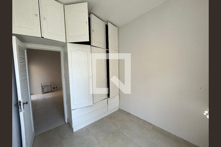 Quarto 1 de apartamento para alugar com 2 quartos, 70m² em Todos Os Santos, Rio de Janeiro