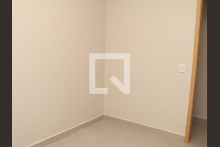 Quarto 1 de apartamento para alugar com 2 quartos, 68m² em Serrinha, Goiânia