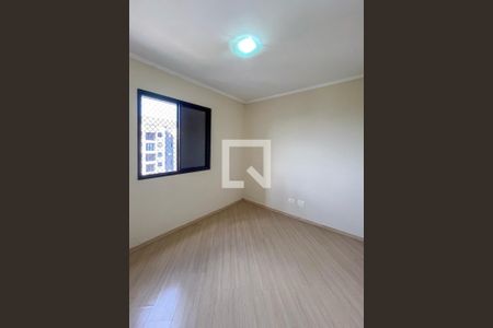Quarto 1 de apartamento à venda com 2 quartos, 48m² em Jardim Celeste, São Paulo