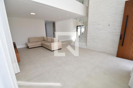 Sala de casa de condomínio para alugar com 4 quartos, 295m² em Loteamento Residencial Arborais, Campinas