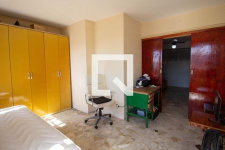 Casa  1 - Quarto de casa à venda com 6 quartos, 230m² em Grajaú, Rio de Janeiro