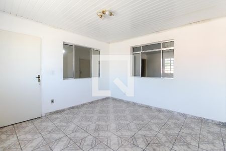 Quarto 1 de casa para alugar com 2 quartos, 60m² em Jardim Guaianazes, São Paulo