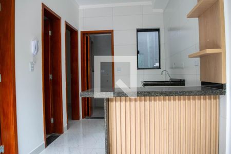 Sala/Cozinha de casa de condomínio à venda com 2 quartos, 40m² em Penha de França, São Paulo