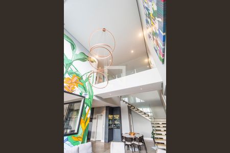 Detalhe Sala de casa de condomínio à venda com 2 quartos, 441m² em Cidade Tamboré, Santana de Parnaíba