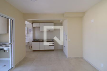 Sala de apartamento à venda com 2 quartos, 58m² em Vila Osasco, Osasco