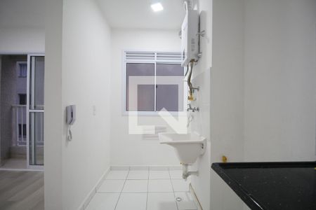 Sala/Cozinha de apartamento para alugar com 2 quartos, 38m² em Jardim Piracuama, São Paulo