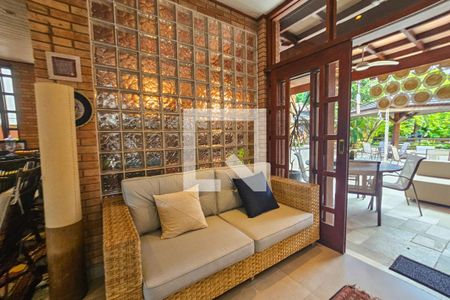 Casa de Condomínio para alugar com 6 quartos, 450m² em Jardim Acapulco, Guarujá