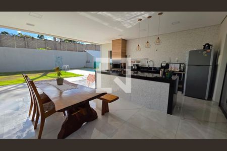 Casa de Condomínio para alugar com 3 quartos, 247m² em Gran Royalle, Lagoa Santa