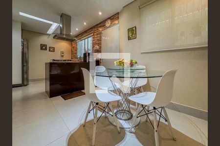 Foto 14 de casa à venda com 3 quartos, 225m² em Jardim da Saúde, São Paulo