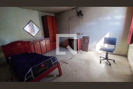 Casa à venda com 4 quartos, 140m² em Catumbi, São Paulo