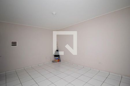 Sala de casa para alugar com 3 quartos, 200m² em Vila Maricy, Guarulhos