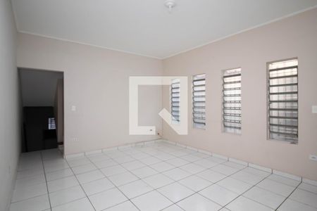 Sala de casa para alugar com 3 quartos, 200m² em Vila Maricy, Guarulhos