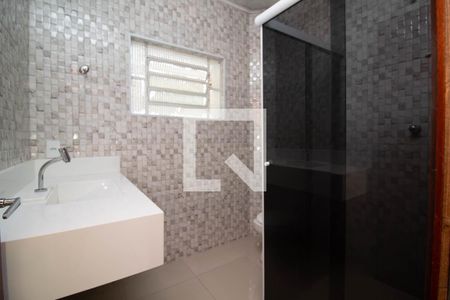 Banheiro 2 de casa para alugar com 3 quartos, 200m² em Vila Maricy, Guarulhos