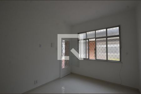 Sala de casa para alugar com 3 quartos, 90m² em Cascadura, Rio de Janeiro