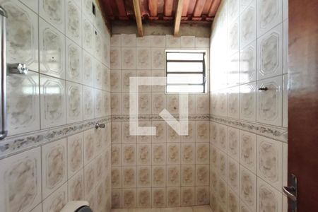 Banheiro de casa para alugar com 1 quarto, 2370m² em Chácara Recanto da Colina Verde, Campinas