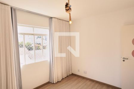 Quarto 1 de apartamento para alugar com 2 quartos, 80m² em Anchieta, Belo Horizonte