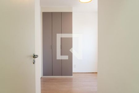 Quarto 2 de apartamento para alugar com 2 quartos, 45m² em Santo Cristo, Rio de Janeiro