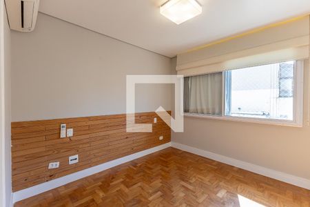 Suíte de apartamento para alugar com 3 quartos, 100m² em Indianópolis, São Paulo