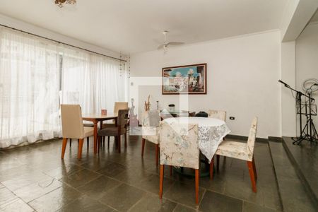 Sala de casa para alugar com 4 quartos, 560m² em Jardim Virginia Bianca, São Paulo