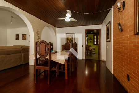 Sala de casa para alugar com 4 quartos, 560m² em Jardim Virginia Bianca, São Paulo