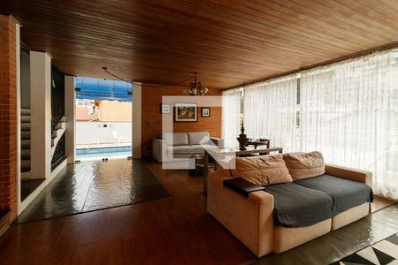 Sala de casa para alugar com 4 quartos, 560m² em Jardim Virginia Bianca, São Paulo