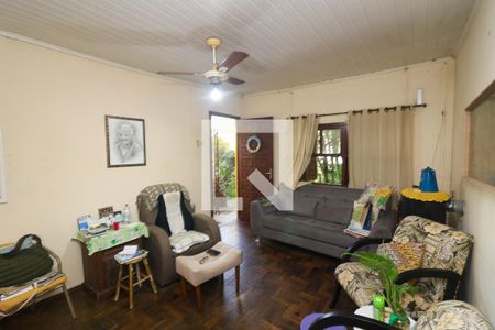 Sala de casa à venda com 3 quartos, 250m² em Espírito Santo, Porto Alegre