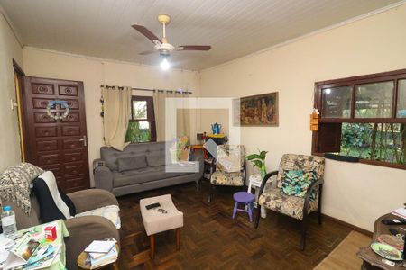 Sala de casa à venda com 3 quartos, 250m² em Espírito Santo, Porto Alegre