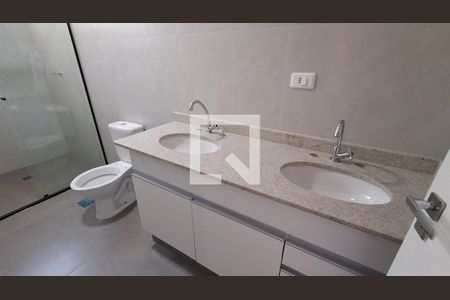 Banheiro Social  de apartamento para alugar com 1 quarto, 66m² em Santo Antônio, São Caetano do Sul