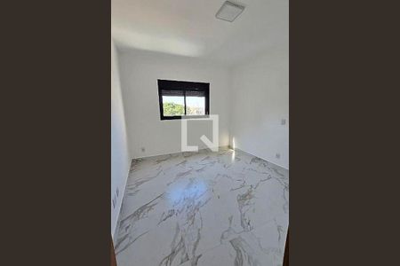 Casa à venda com 3 quartos, 145m² em Parque São Lucas, São Paulo