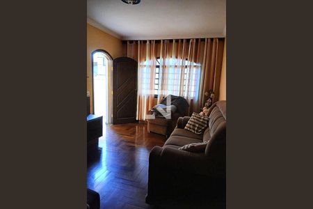 Casa à venda com 3 quartos, 135m² em Jardim Angela (Zona Leste), São Paulo