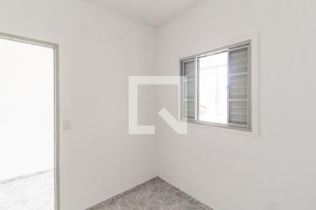 Quarto 2 de casa para alugar com 2 quartos, 67m² em Iapi, Osasco