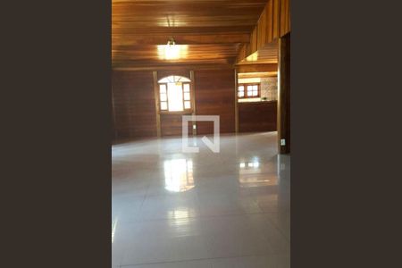 Casa para alugar com 4 quartos, 216m² em São Fernando Residencia, Barueri