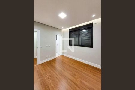 Casa à venda com 4 quartos, 297m² em Suru, Barueri