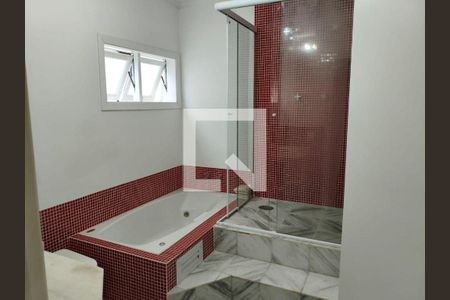 Casa à venda com 3 quartos, 321m² em Morada dos Pássaros, Barueri