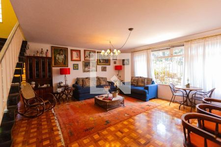 Casa à venda com 4 quartos, 290m² em Vila Mariana, São Paulo
