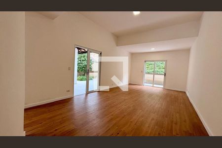 Casa à venda com 3 quartos, 317m² em Aldeia da Serra, Barueri