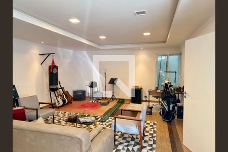 Casa à venda com 4 quartos, 686m² em Morada dos Pinheiros (Aldeia da Serra), Barueri