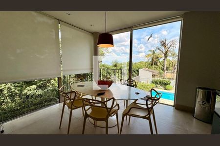 Casa à venda com 4 quartos, 644m² em Morada dos Pássaros, Barueri