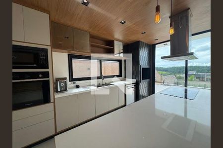 Casa à venda com 4 quartos, 335m² em Sítio do Rosário, Barueri