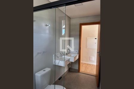 Casa à venda com 3 quartos, 255m² em Suru, Barueri