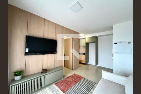 Sala de apartamento para alugar com 1 quarto, 46m² em Centro, Campinas