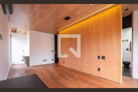 Casa à venda com 5 quartos, 450m² em Jardim Paulista, São Paulo
