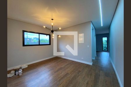 Casa à venda com 3 quartos, 230m² em Sítio do Rosário, Barueri