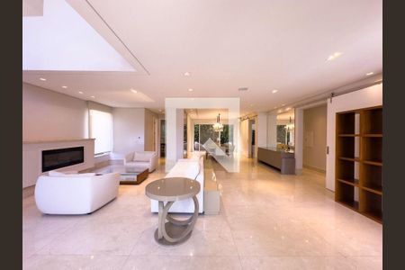 Casa de Condomínio à venda com 4 quartos, 608m² em Centro Comercial Jubran, Barueri